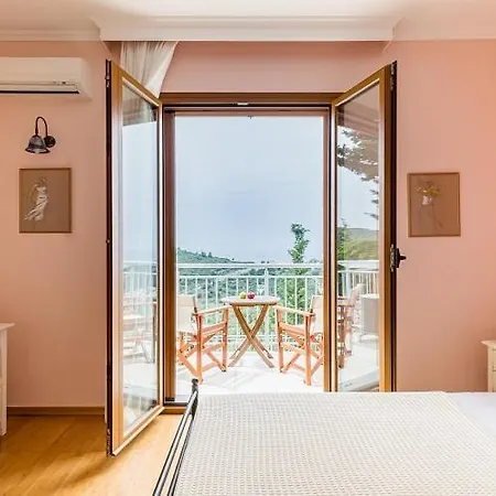 Villa Agios Nikitas Resort Villas *