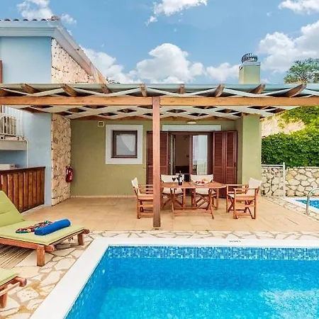 Villa Agios Nikitas Resort Villas *