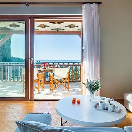 Agios Nikitas Resort Villas *