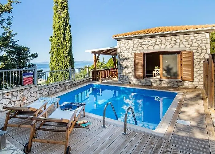 Villa Agios Nikitas Resort Villas *